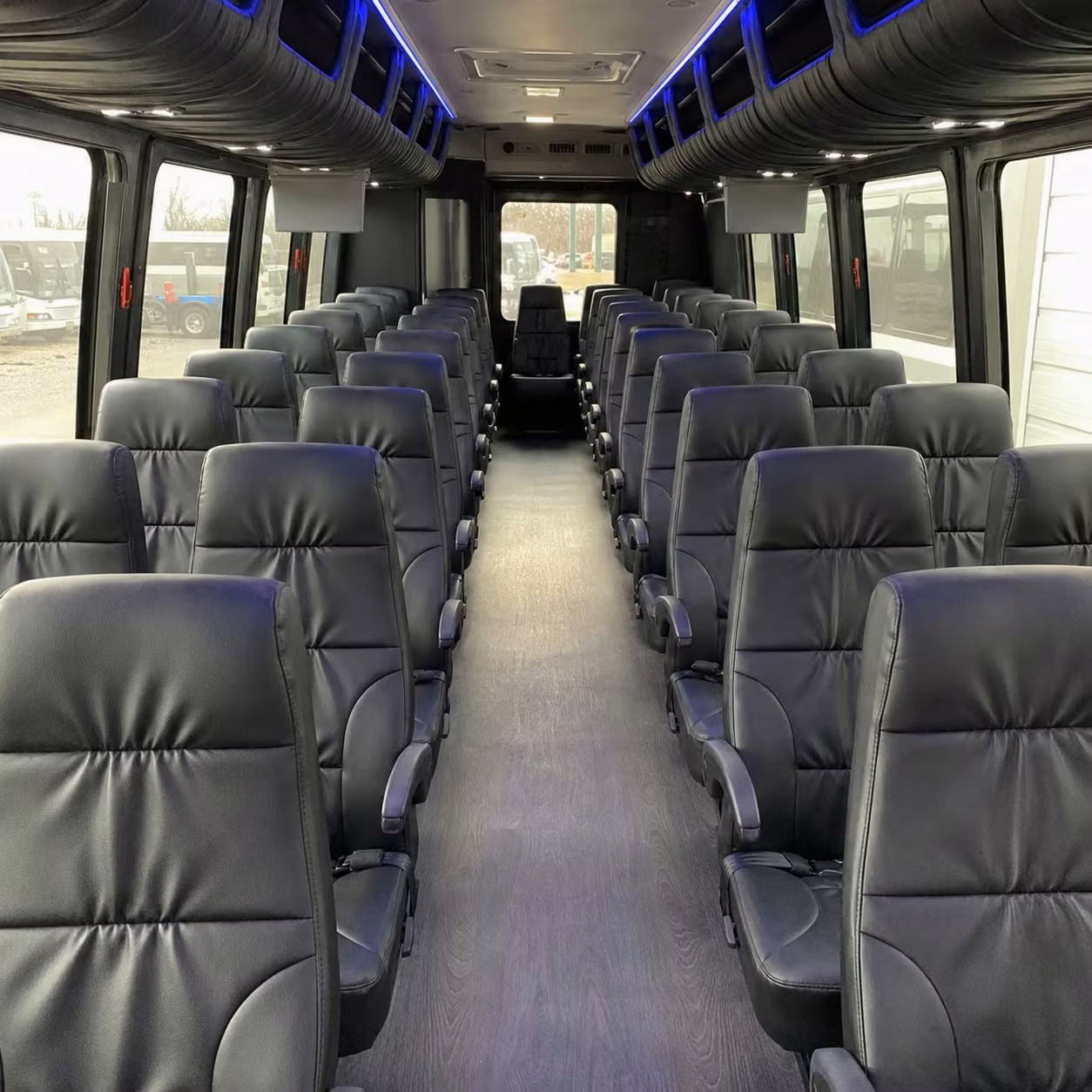 sammamish 15 passenger minibus rental