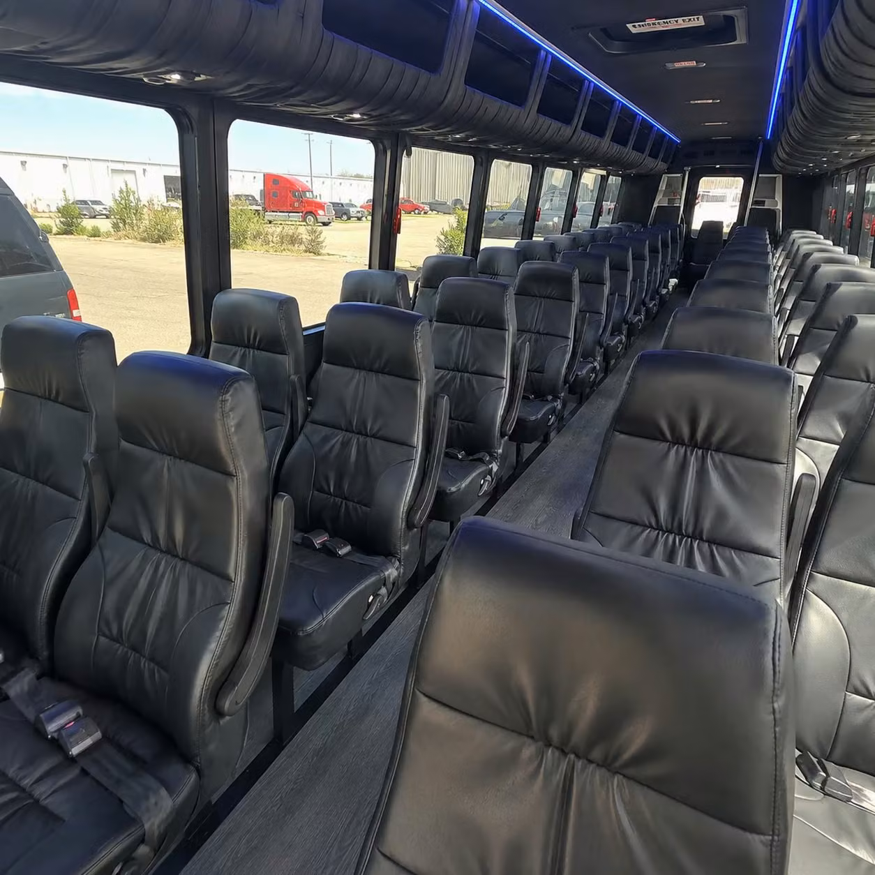 sammamish 35 passenger minibus rental