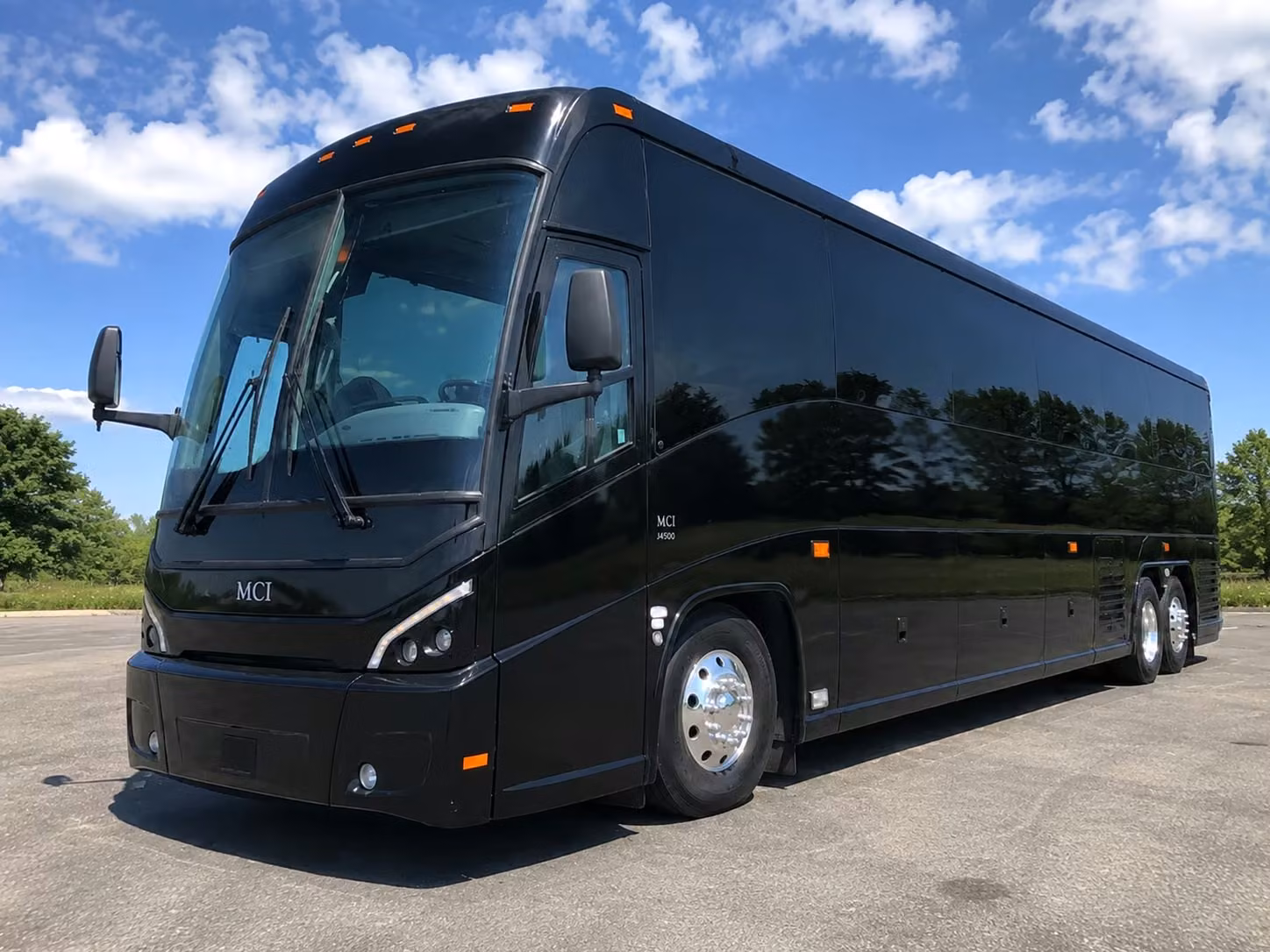 sammamish school field trip bus rentals that keep students safe and comfortable