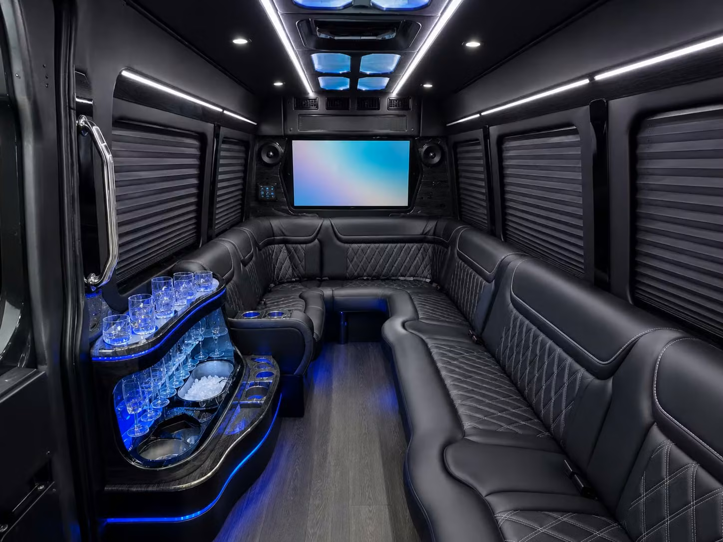 sammamish sports team bus rentals for athletes coaches and fans